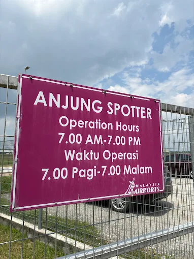 image-4 Anjung Spotter KLIA – Malaysia’s Hidden Gem for Plane Lovers and Airband Radio Geeks