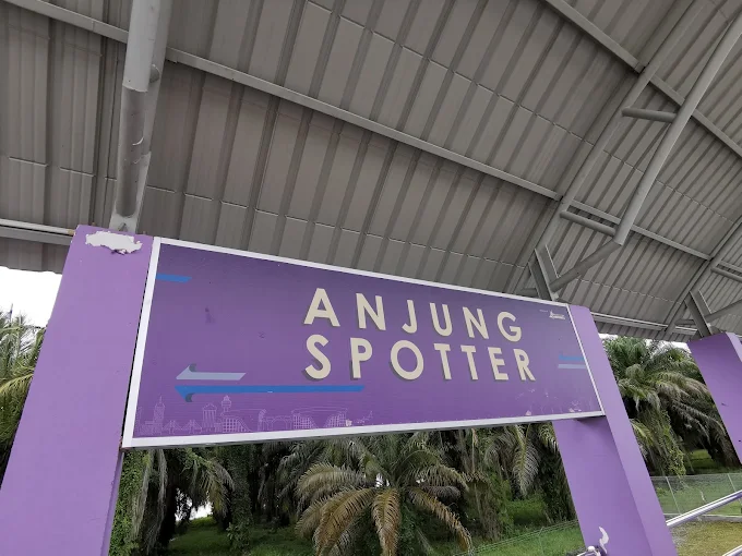 image-5 Anjung Spotter KLIA – Malaysia’s Hidden Gem for Plane Lovers and Airband Radio Geeks