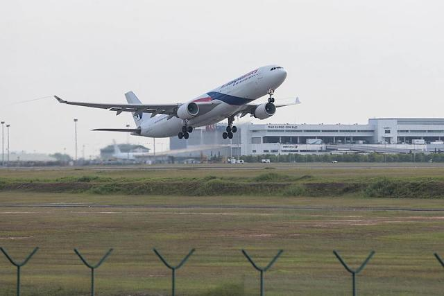 image-6 Anjung Spotter KLIA – Malaysia’s Hidden Gem for Plane Lovers and Airband Radio Geeks