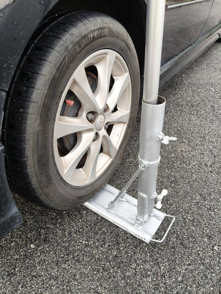559726422_1405125747841482_4239830934207187169_n-768x1024 Stationary Mobile Antenna Mounting by 9W2RYF