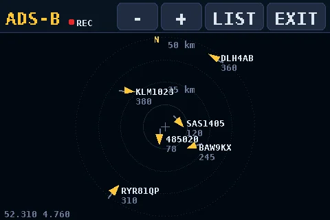 P4 SDR ADS-B aircraft map with range rings from 5 to 400 km on ESP32-P4 handheld